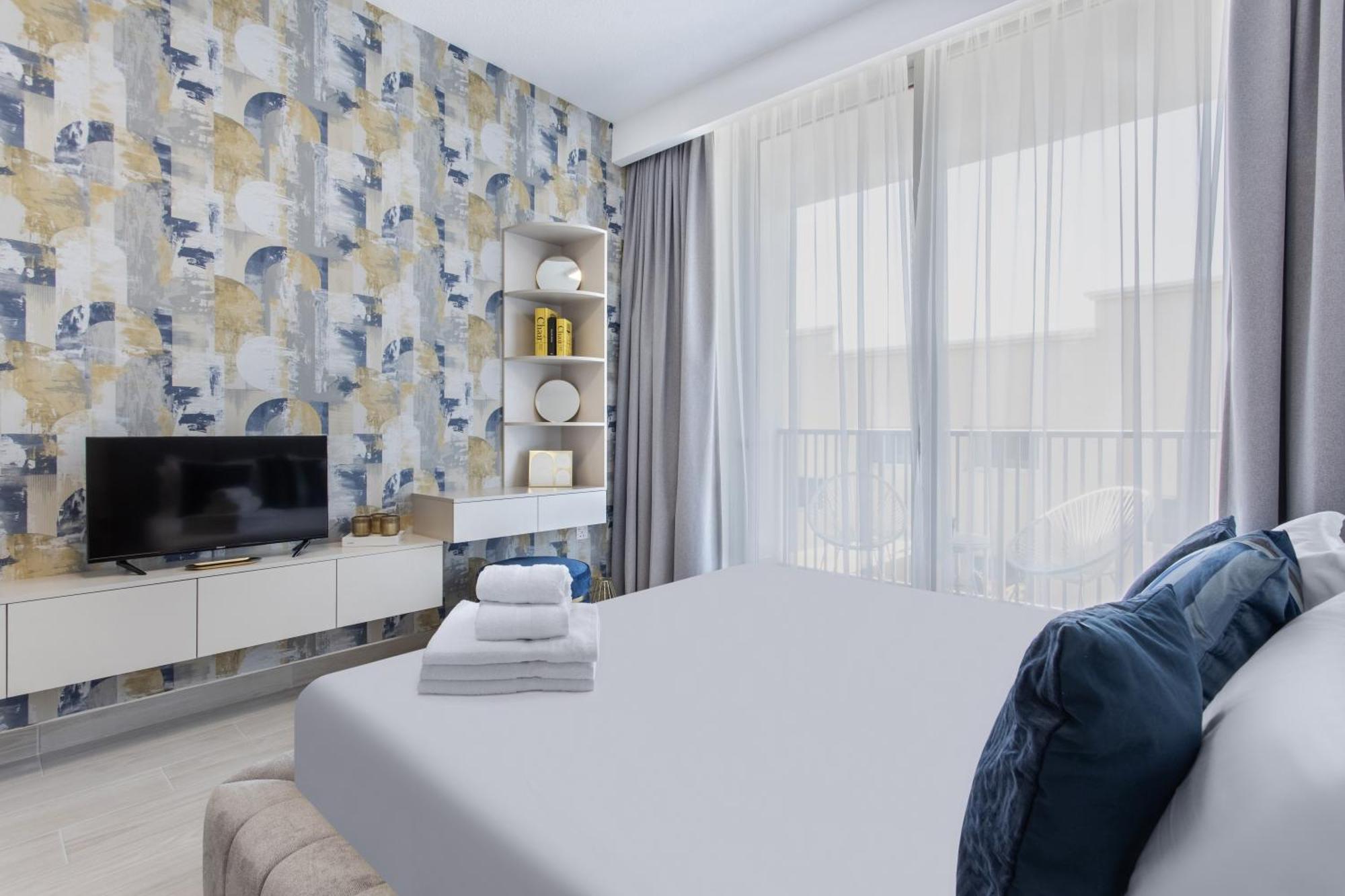 Elegant In Luma 22 Prime Location Apartment *